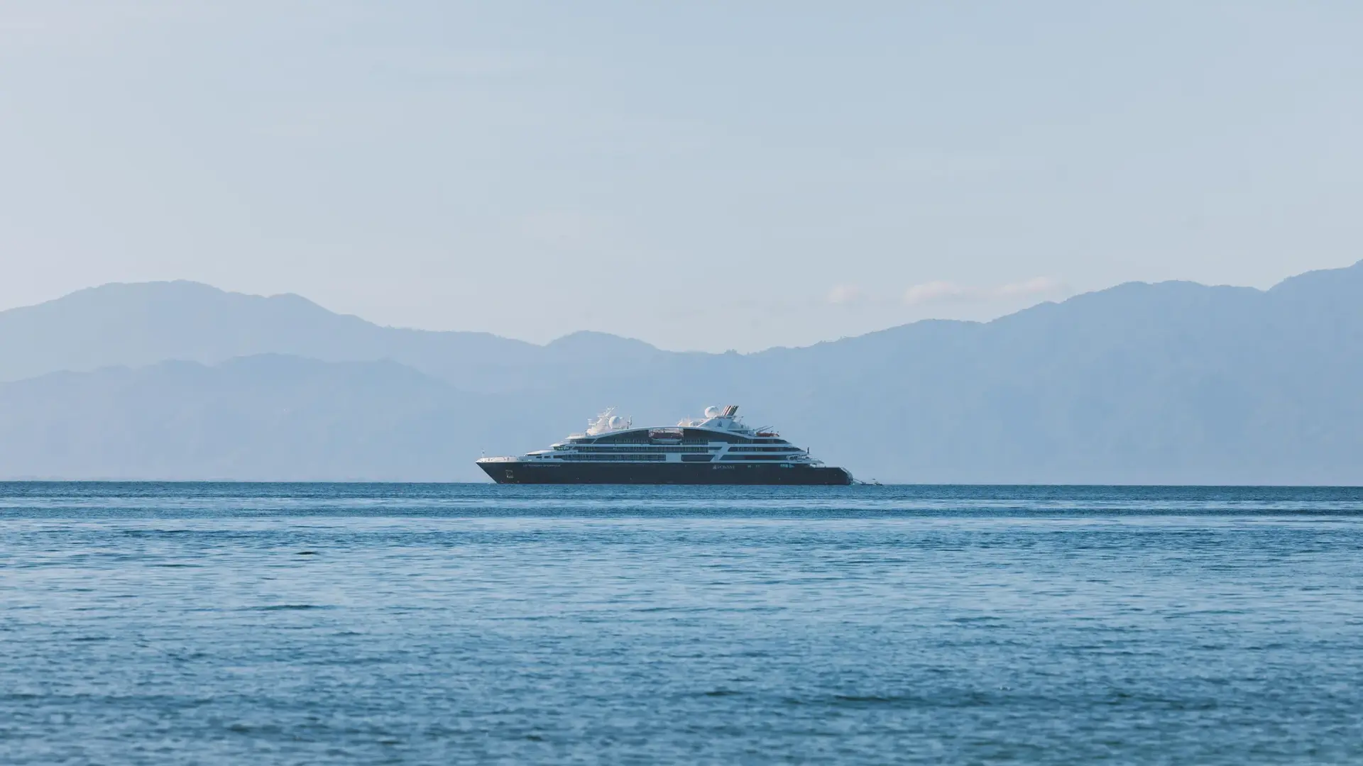 Photo du navire Le Dumont d'Urville de Ponant